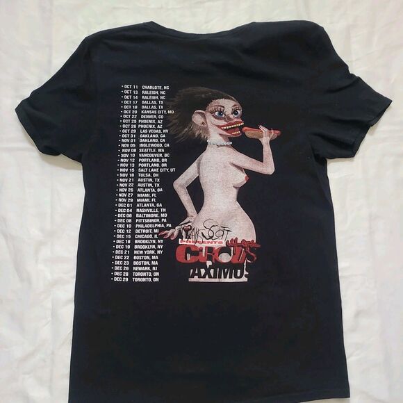 Travis Scott Utopia Tour  Parking Lot T Shirt Size Med - Picture 6 of 7